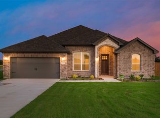 100 Aero Vista Dr, Caddo Mills, TX 75135