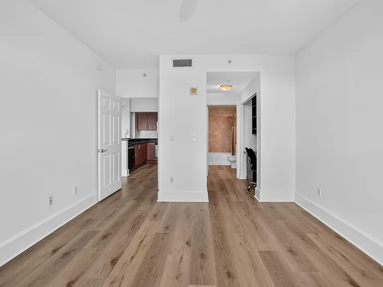 233 S Federal Hwy #623 — Photo 12