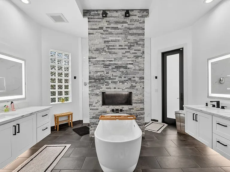 10337 Trianon Pl — Photo 14