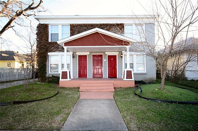 2nd image of 1109 Hawthorne Ave