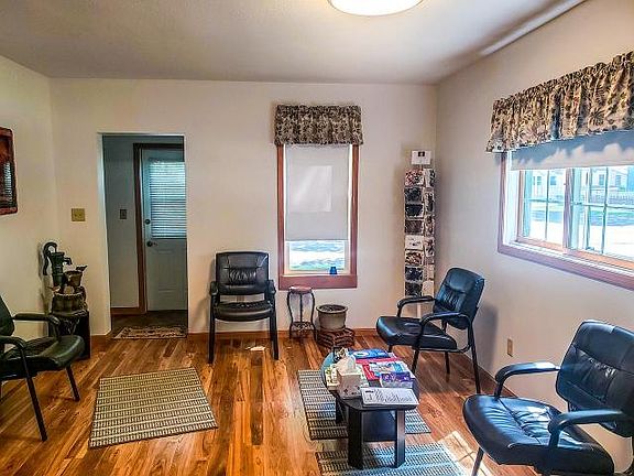 2nd image of 205 E Washington Ave