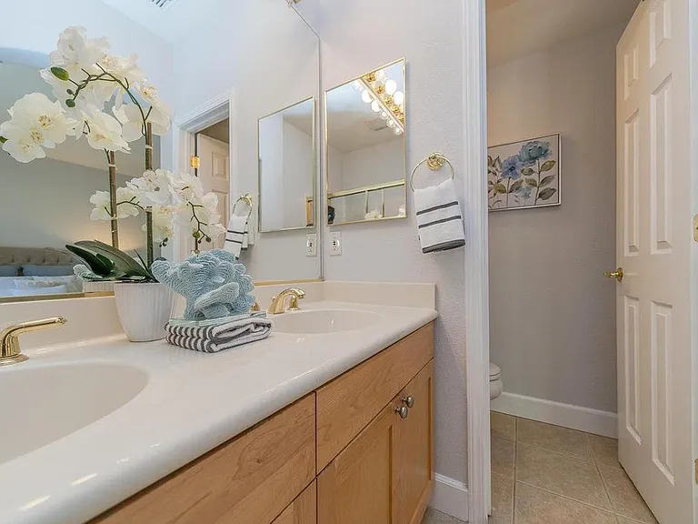 117 Serenity Pl — Photo 41