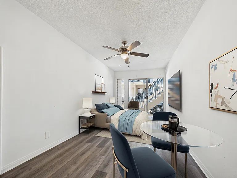 Palms Caribbean Apartments — Photo 2