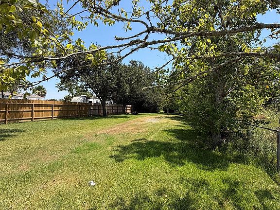 3rd image of 1029 8th St