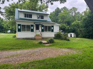 32 Maple St, Fairfield, ME 04937