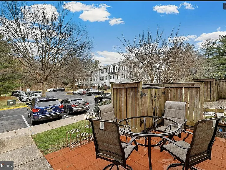 19114 Highstream Dr — Photo 3