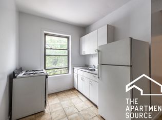 2520 N Kedzie Blvd APT 2N, Chicago, IL 60647