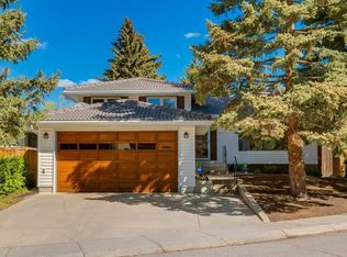 4808 S Valiant Dr NW, Calgary, AB T3A 1X2