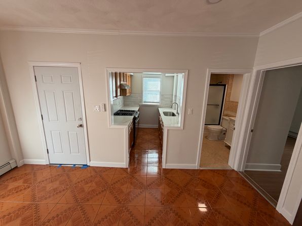 419 West Ave Unit 1