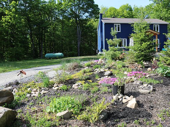 2nd image of 2602 Muskoka 10 Rd