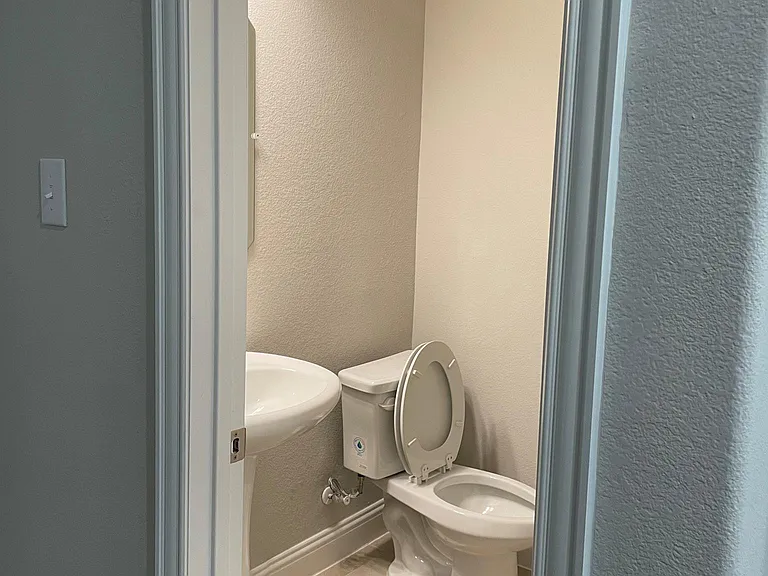 6810 Jade Dr — Photo 11