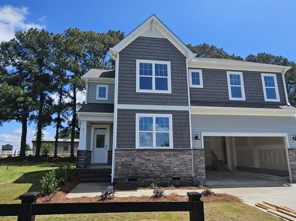 33 White Azalea Way, Benson, NC 27504