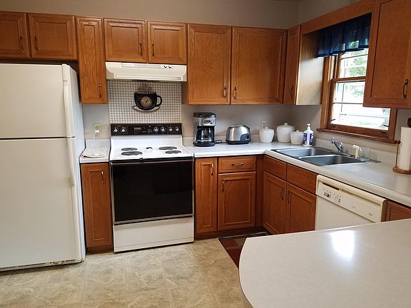 5th image of 805 1st St S