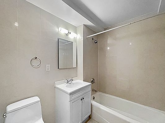 5th image of 1405 5th Ave #45