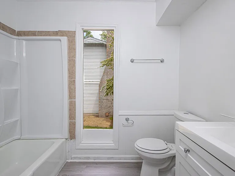 615 Mimi Ln — Photo 15