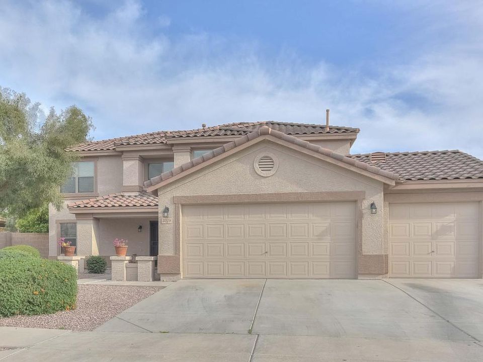 2nd image of 3319 W Desert Vista Trl