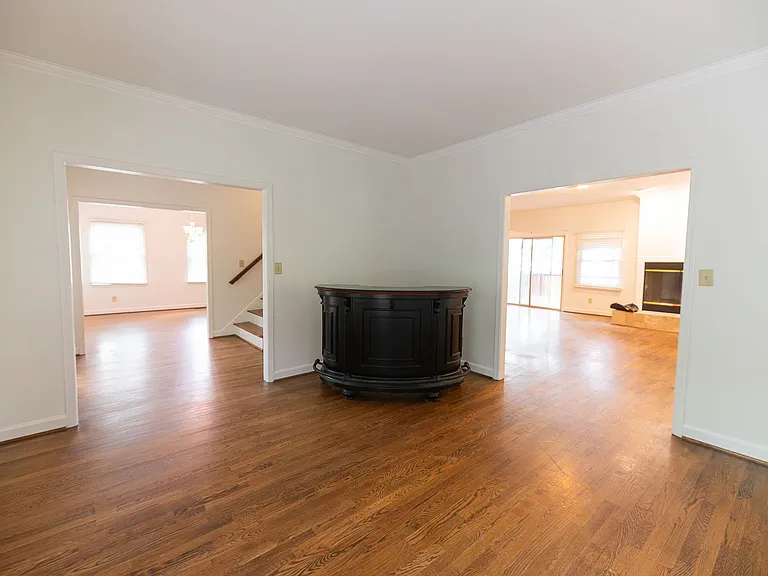 4916 Gold Crest Dr — Photo 6