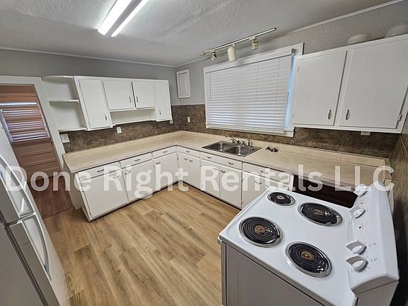 4th image of 106 Cunningham Ave