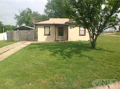 2nd image of 645 S Redford Ln