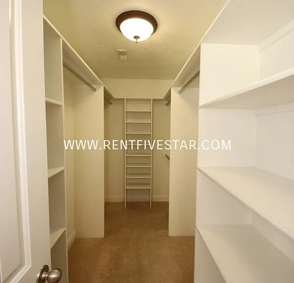 319 Park Ave #A — Photo 18