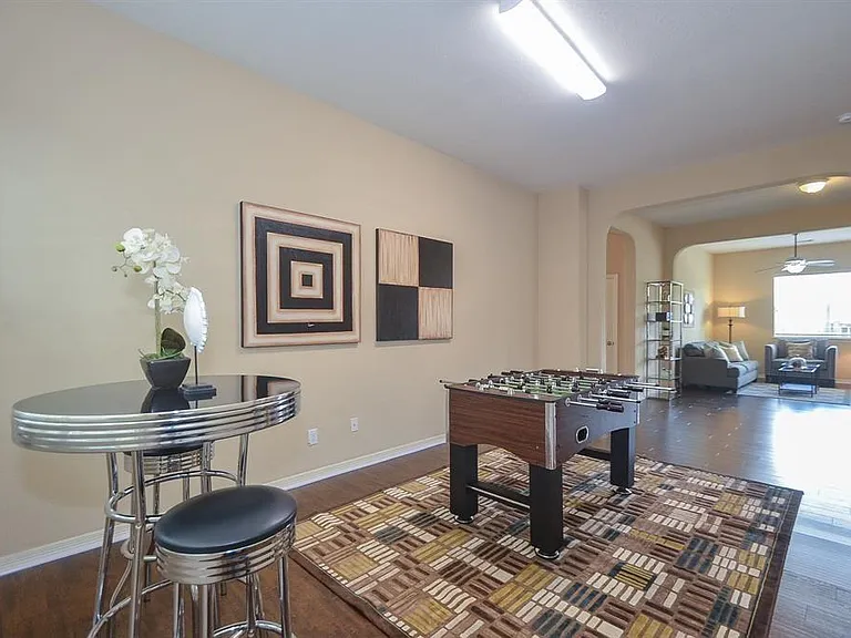 4107 Elk Bluff Ln — Photo 10