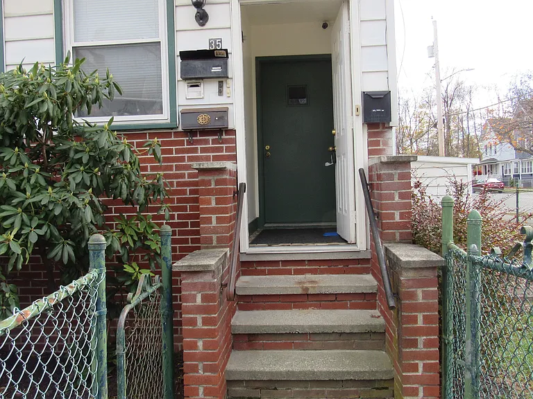 35 Taylor Ave #2 — Photo 16
