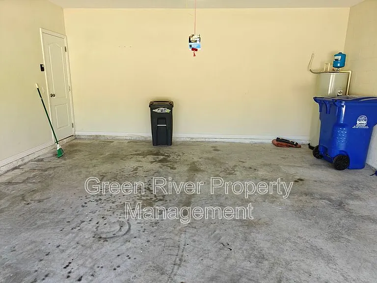 223 Osprey Rd — Photo 37