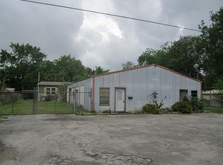 5220 Oak Ave, Pasadena, TX 77503