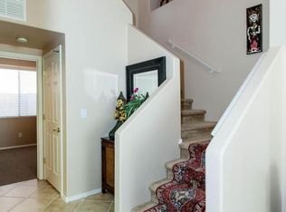 39625 N Prairie Ln, Phoenix, AZ 85086