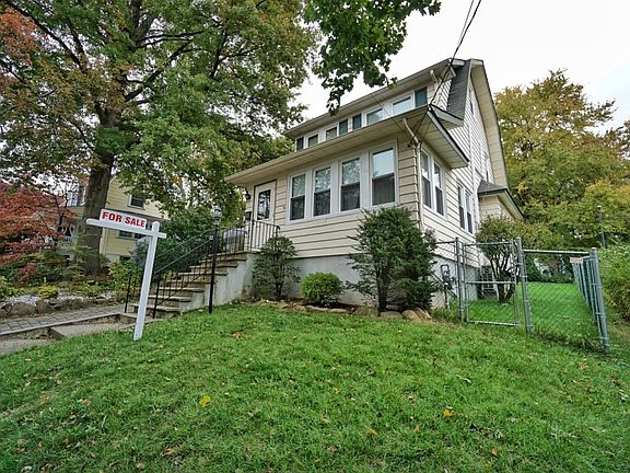 3rd image of 72 Dudley Ave