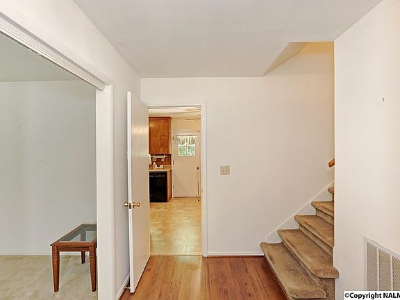 4th image of 1810 Forney Dr NW