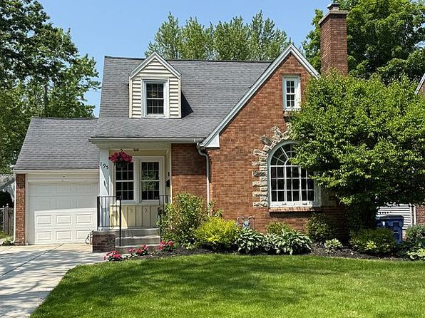 195 Amherstdale Rd
