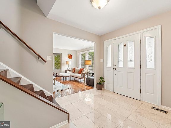 4th image of 14527 Jaystone Dr
