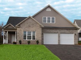 2722 Cottage Rose Ln, Roanoke, VA 24012