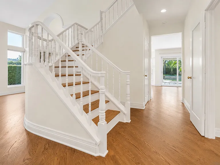 12218 Picrus St — Photo 14