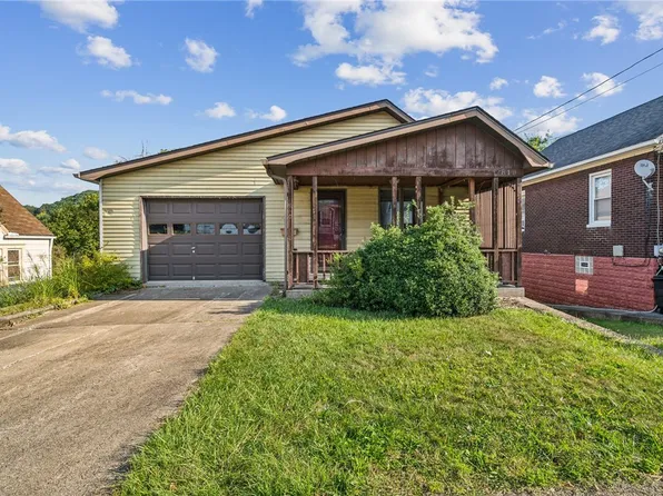 819 8th St, Trafford, PA 15085