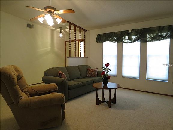 4th image of 3206 46th Dr E