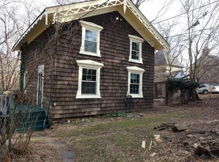 10135 Falls Rd, Lutherville Timonium, MD 21093