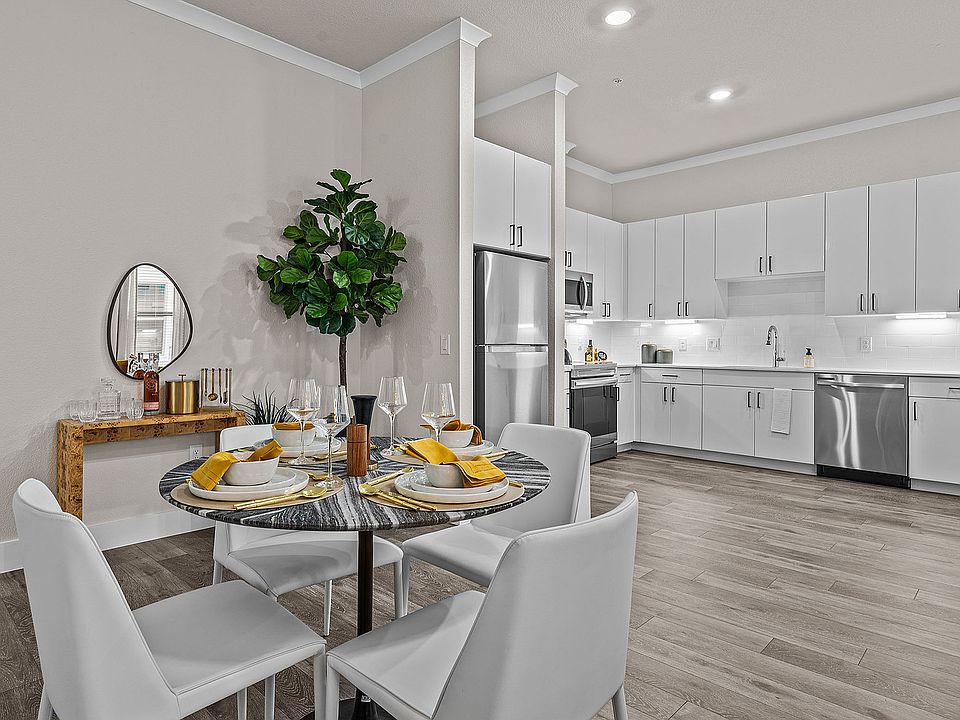Mansions of Denton Modern Kitchen & Dining