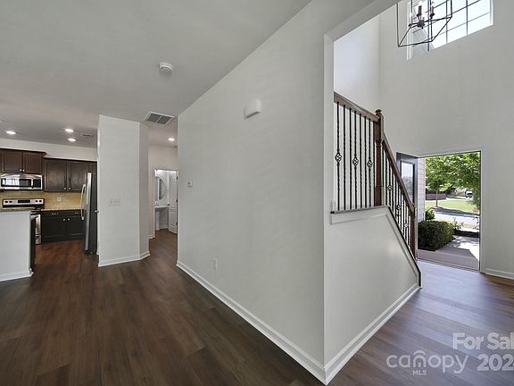 5th image of 1262 Hideaway Gulch Dr
