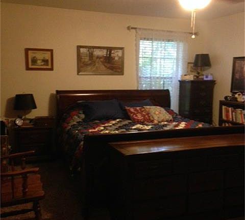 5th image of 501 Evergreen Dr