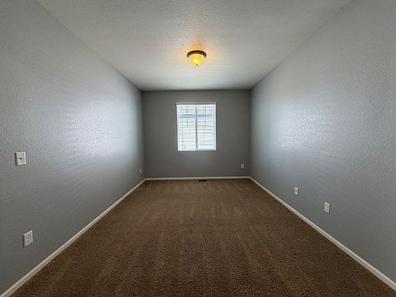 5th image of 26327 E Hinsdale Pl