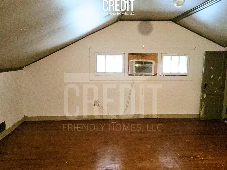 341 W Harrison Ave — Photo 7