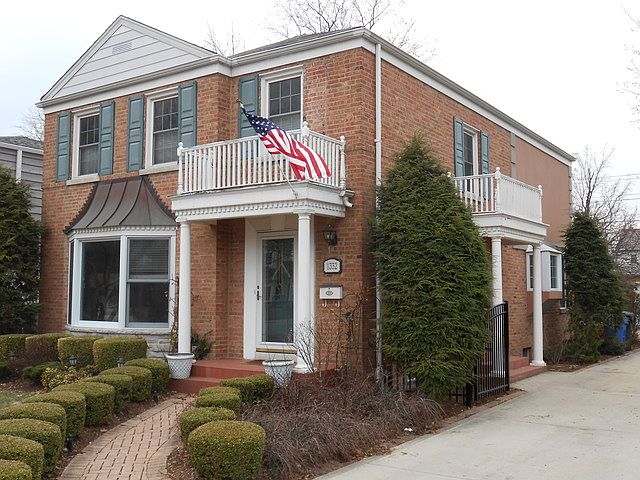 2nd image of 1332 Brophy Ave