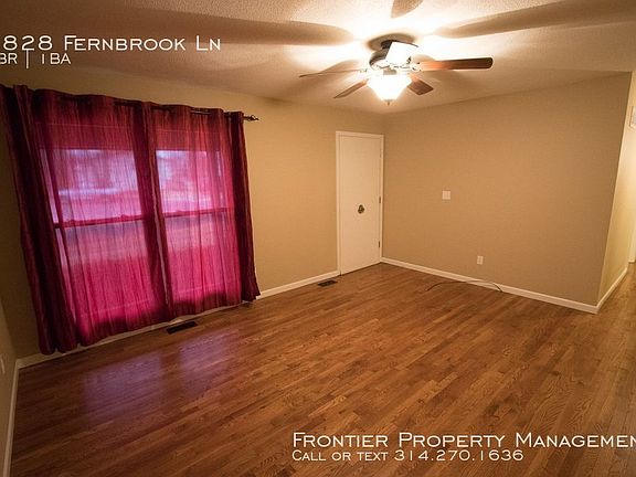 2nd image of 1828 Fernbrook Ln
