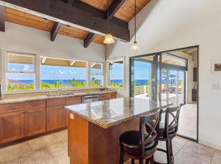 17 Akumu Way, Wailuku, HI 96793