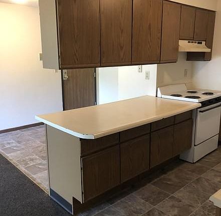 5th image of 410 14th St S APT 302