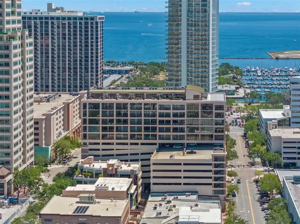 175 2nd St S APT 907, Saint Petersburg, FL 33701