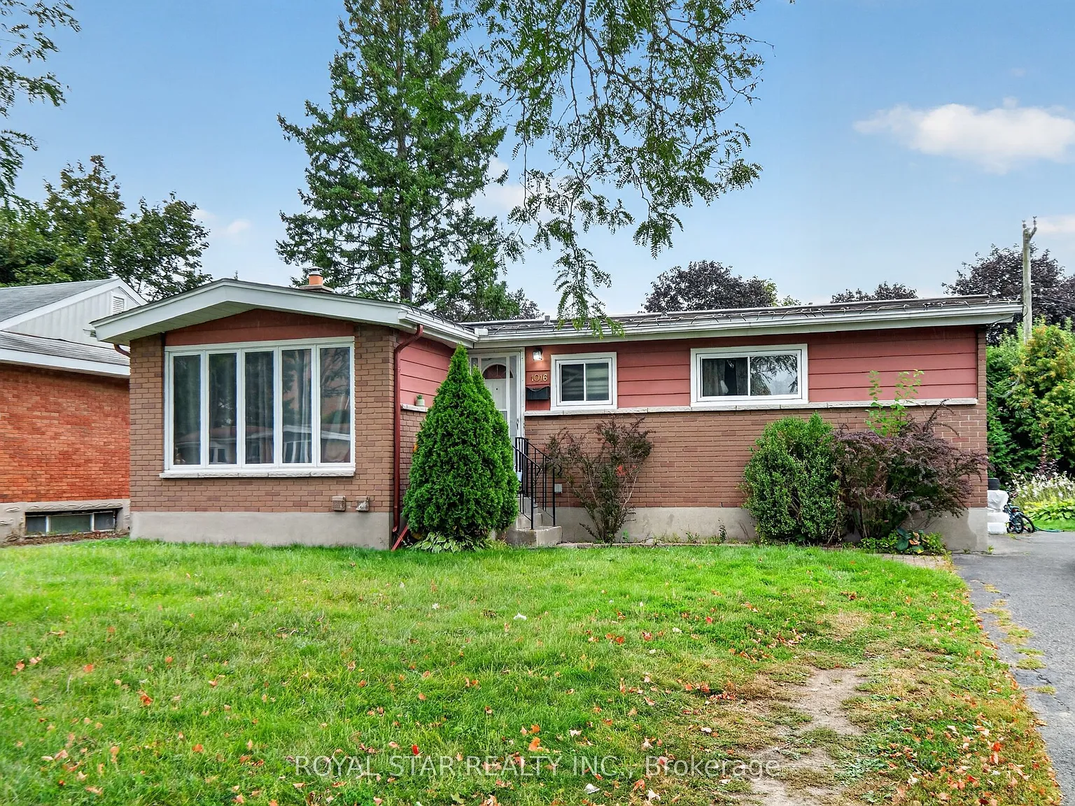 3 bed, $2,600 — Photo 2