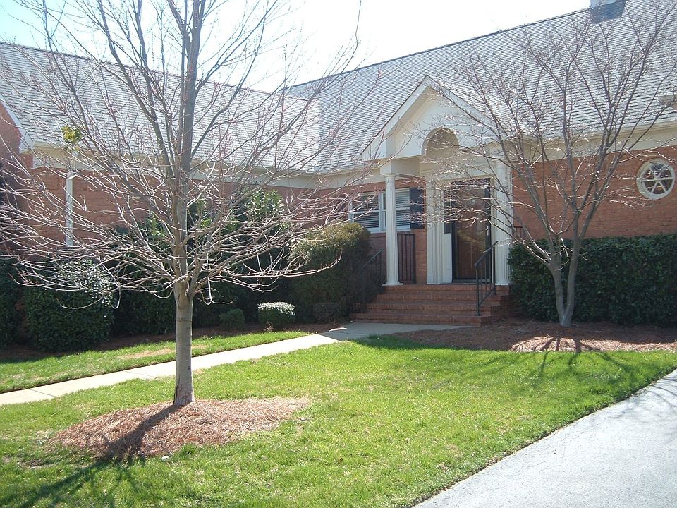 1st image of 1006 Centennial Dr